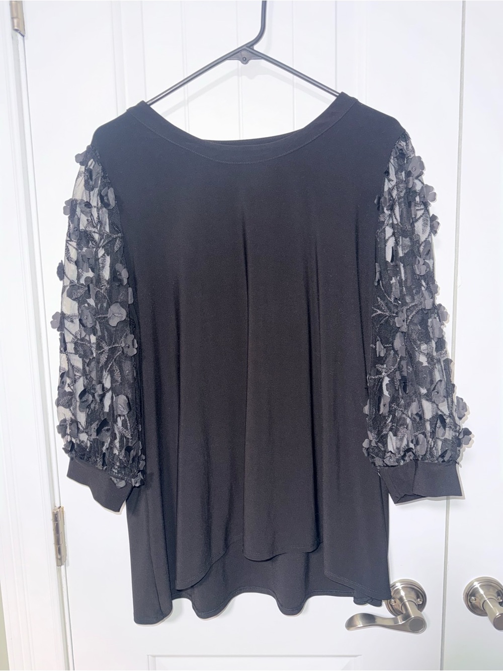 Like New Anne Klein Black Top with 3D Floral Mesh Sleeves